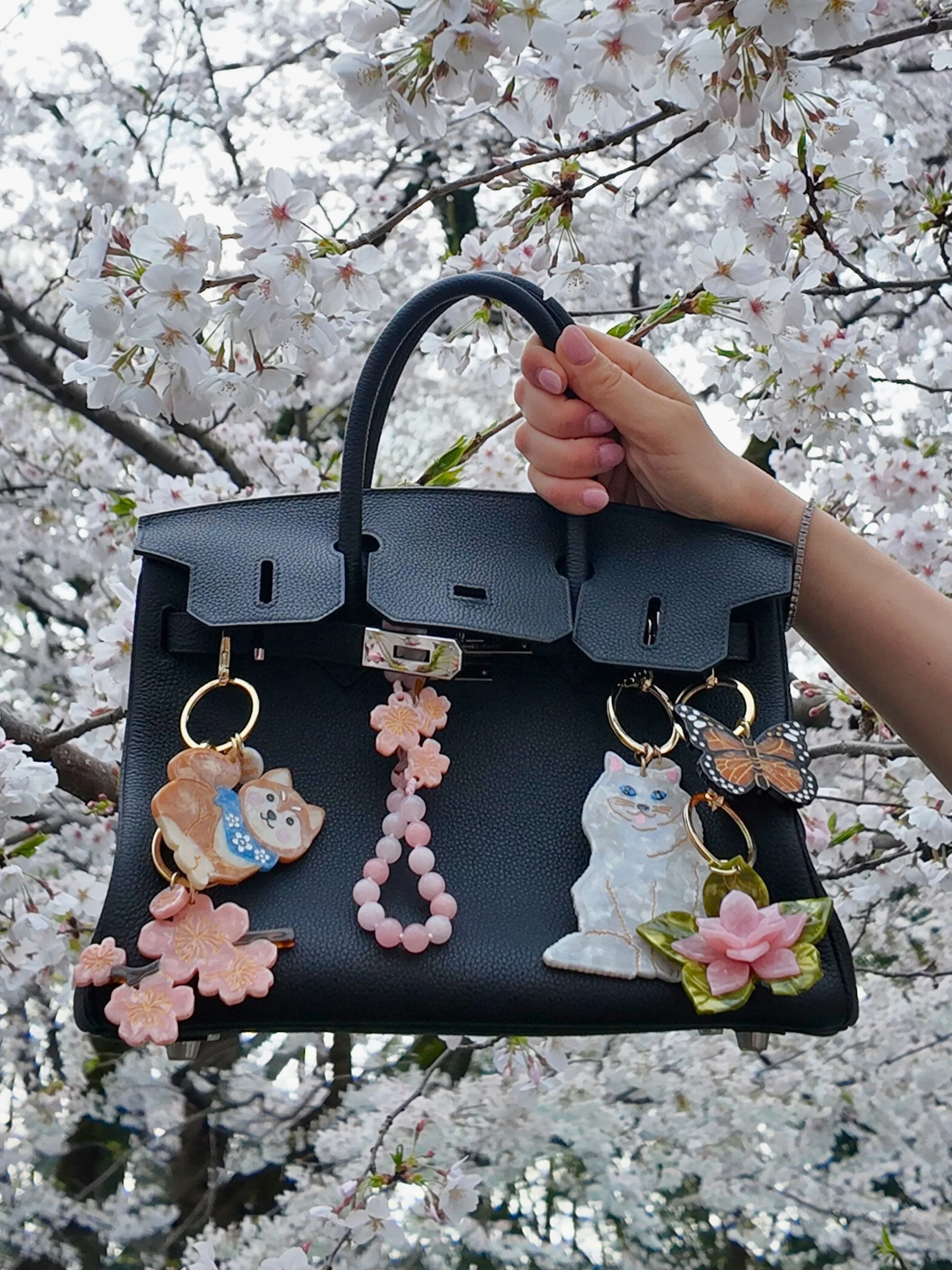 Hand-painted Cherry Blossom Gemstone Bracelet Phone Chain - Image 8
