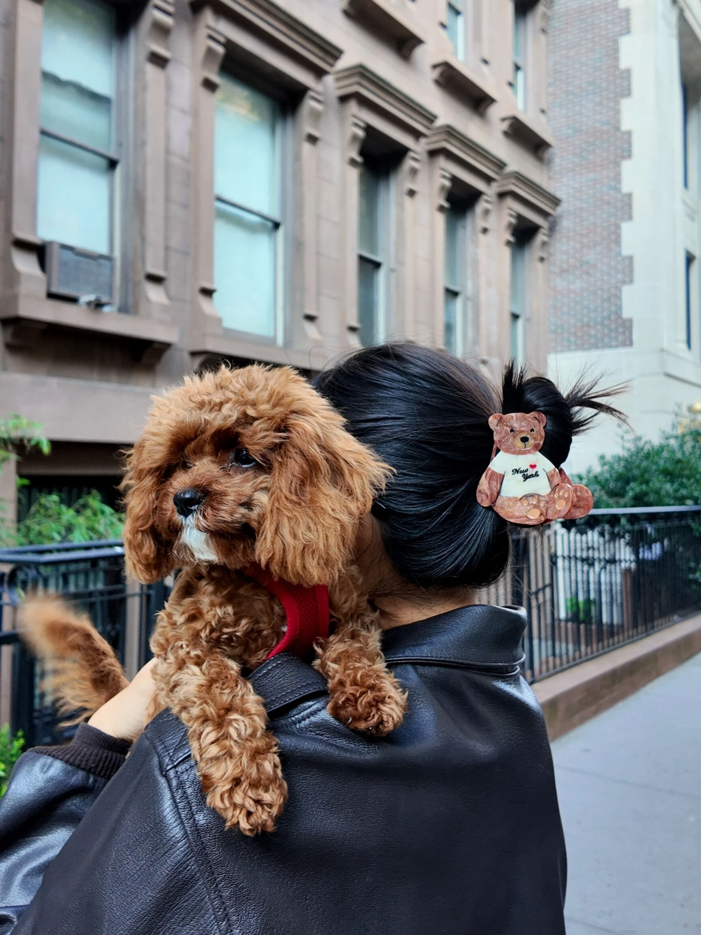 Hand-painted New York Teddy Bear Hair Claw Clip | Eco-Friendly - Image 2