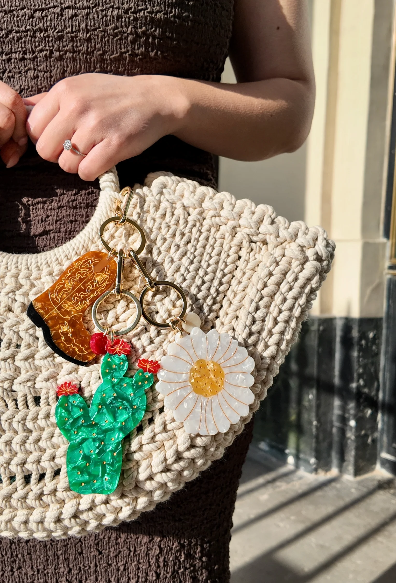 Hand-painted Daisy Bag Charm + Keychain | Eco-Friendly - Image 3