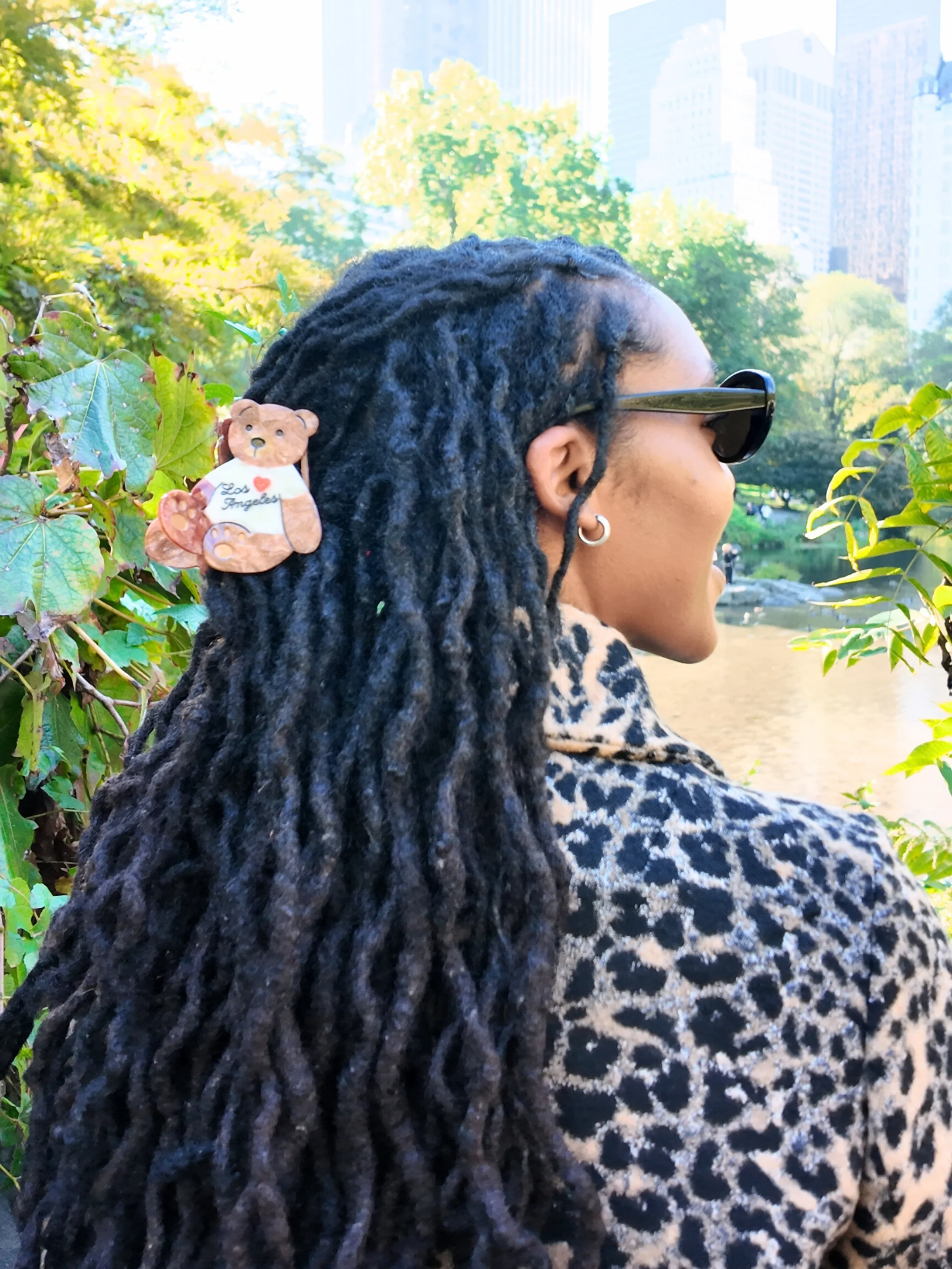 Hand-painted Los Angeles Teddy Claw Hair Clip | Eco-Friendly - Image 2