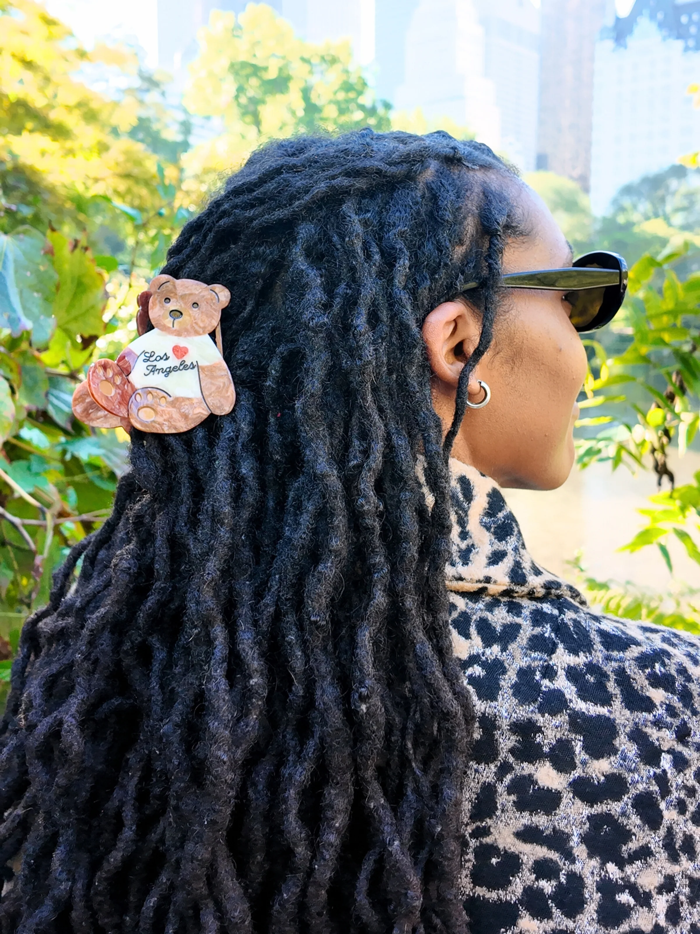 Hand-painted Los Angeles Teddy Claw Hair Clip | Eco-Friendly - Image 3