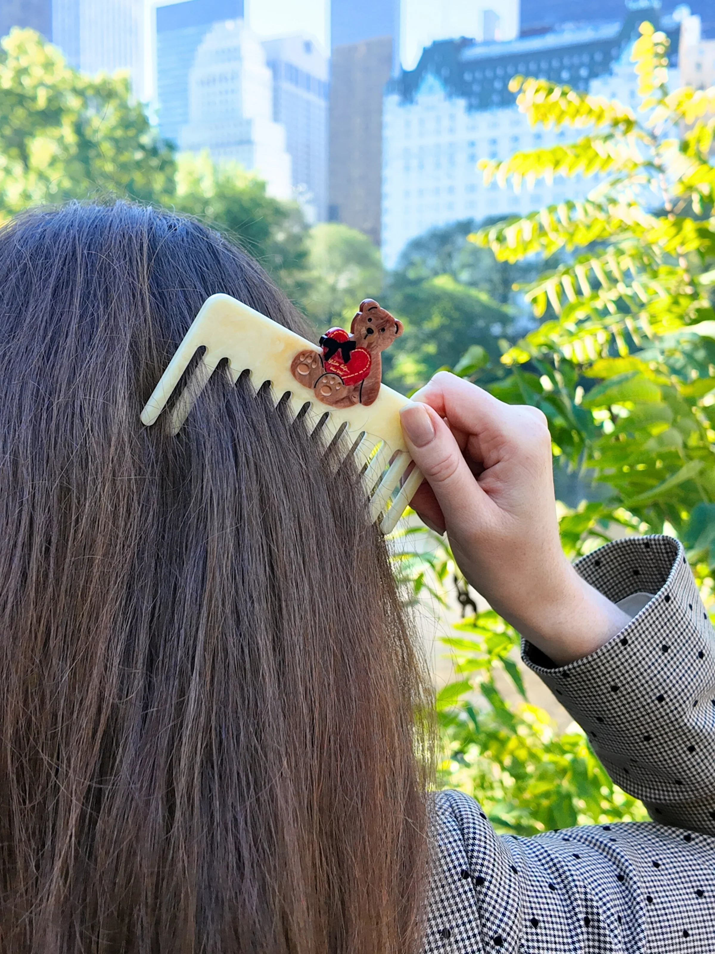 Hand-Painted Love Teddy Detangling Wide Tooth Hair Comb | Eco-Friendly - Image 2