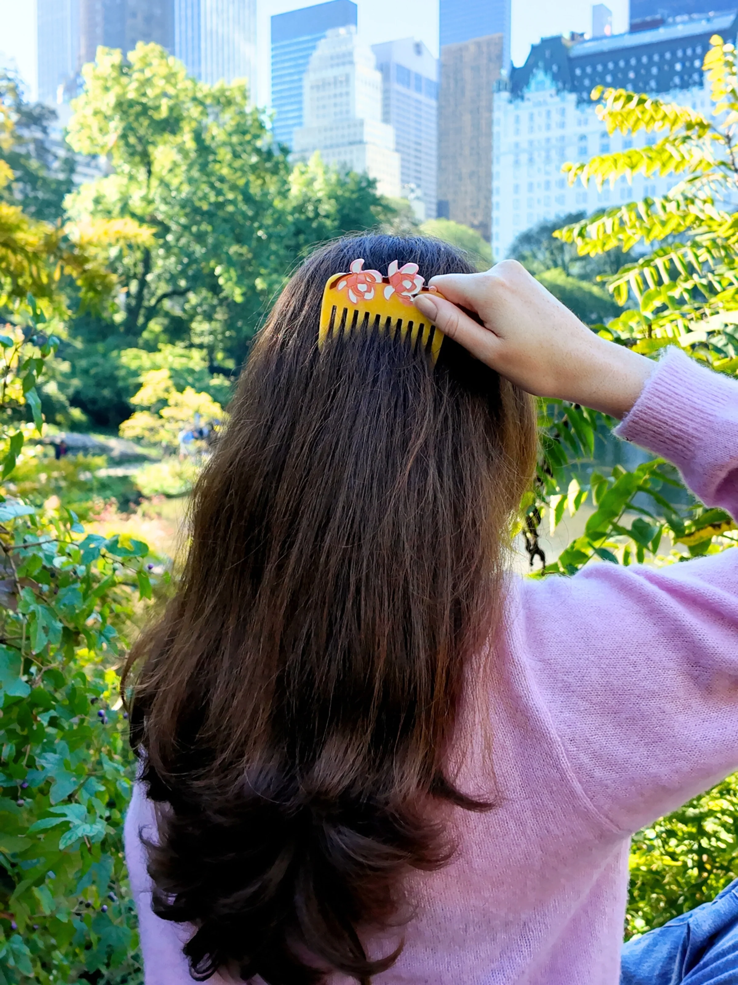 Hand-painted Magnolia Pocket Comb - Image 2