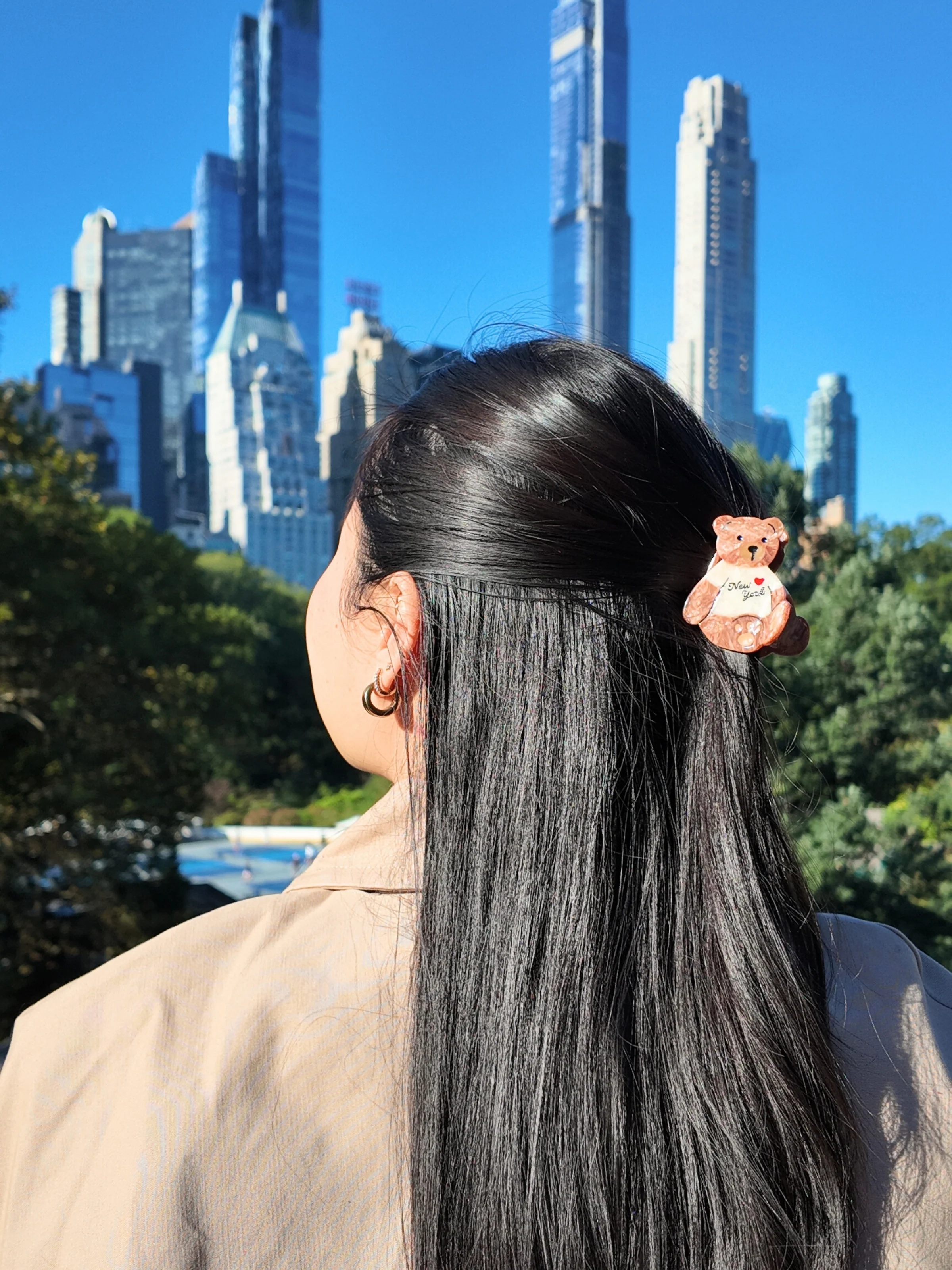 Hand-painted Mini New York Teddy Bear Hair Claw Clip | Eco-Friendly - Image 4