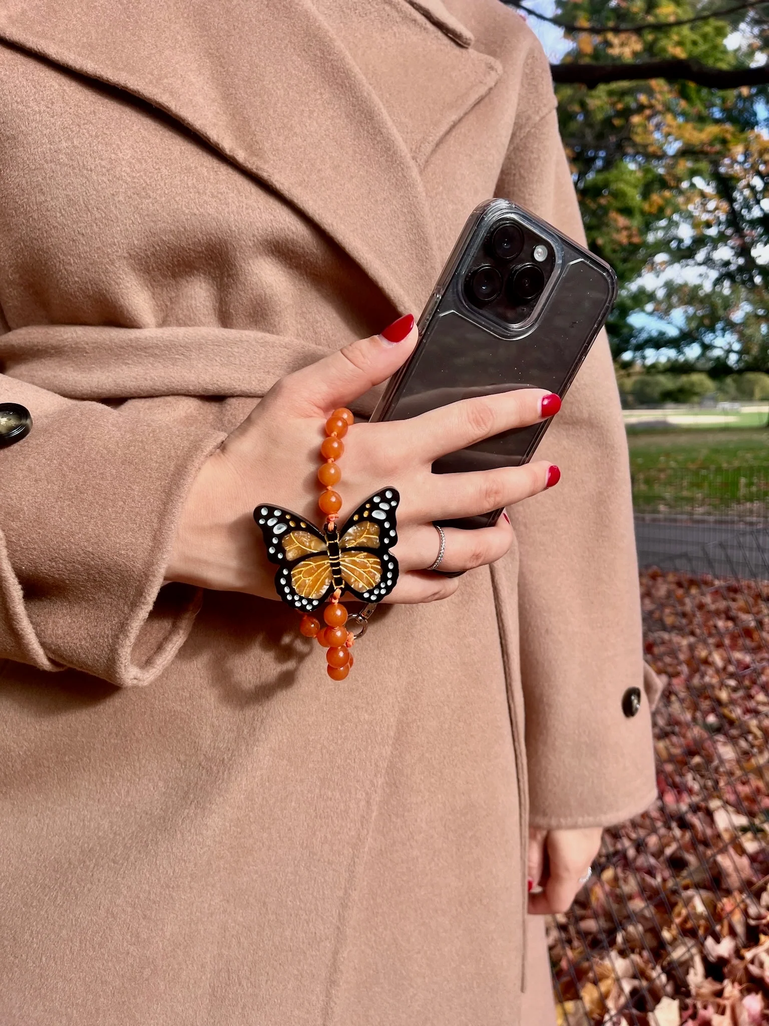 Hand-painted Monarch Butterfly Gemstone Bracelet Phone Chain - Image 6