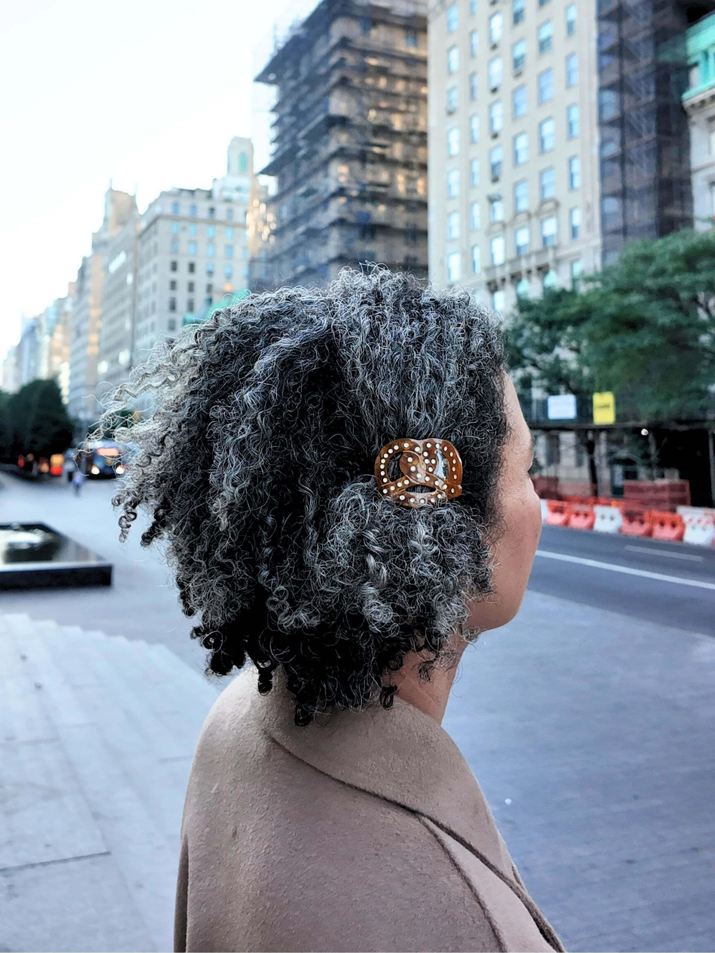 Hand-painted Mini Pretzel Lay Down Claw Clip | Eco-Friendly - Image 4