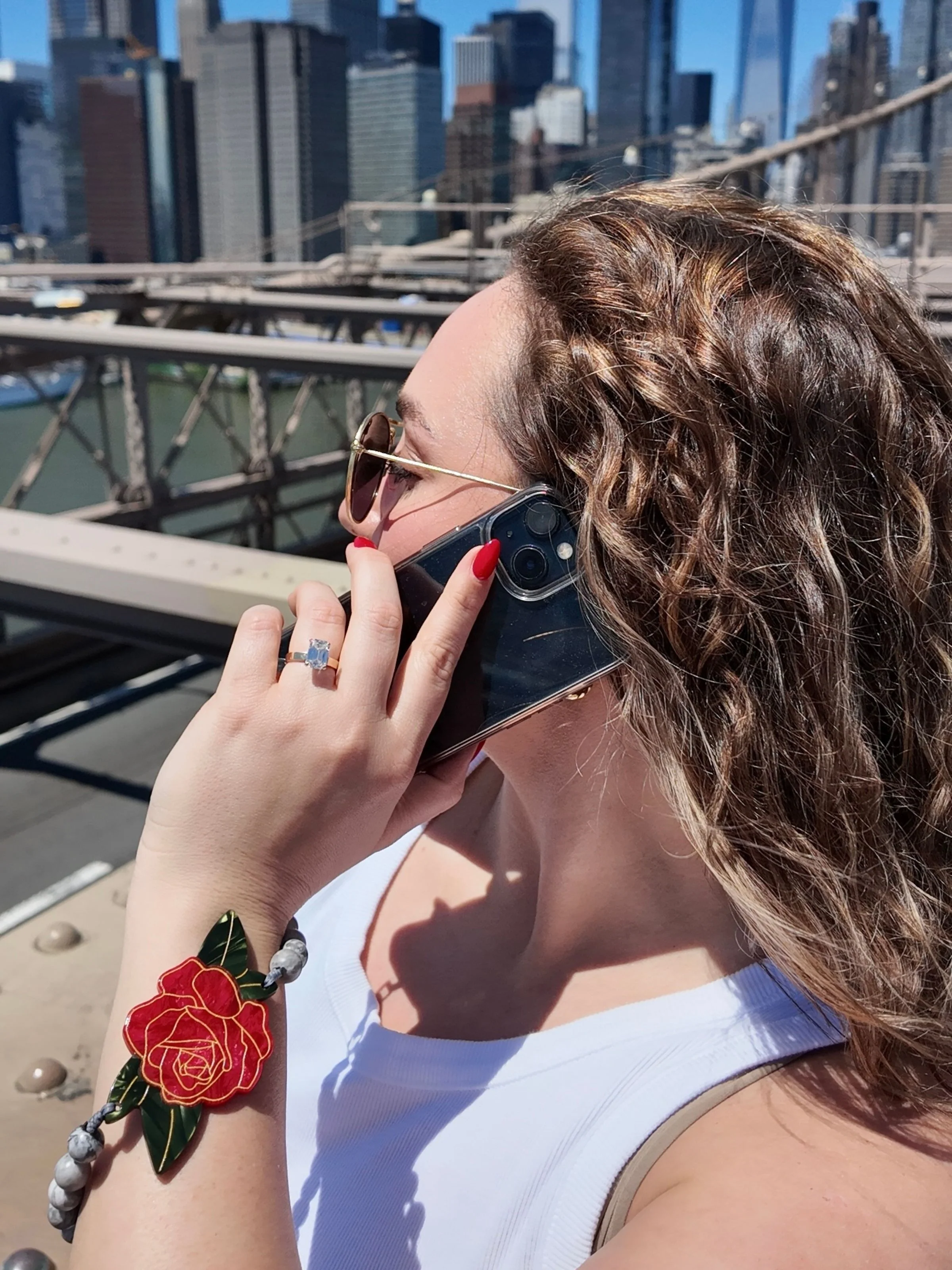 Hand-painted Red Rose Gemstone Bracelet Phone Chain - Image 4