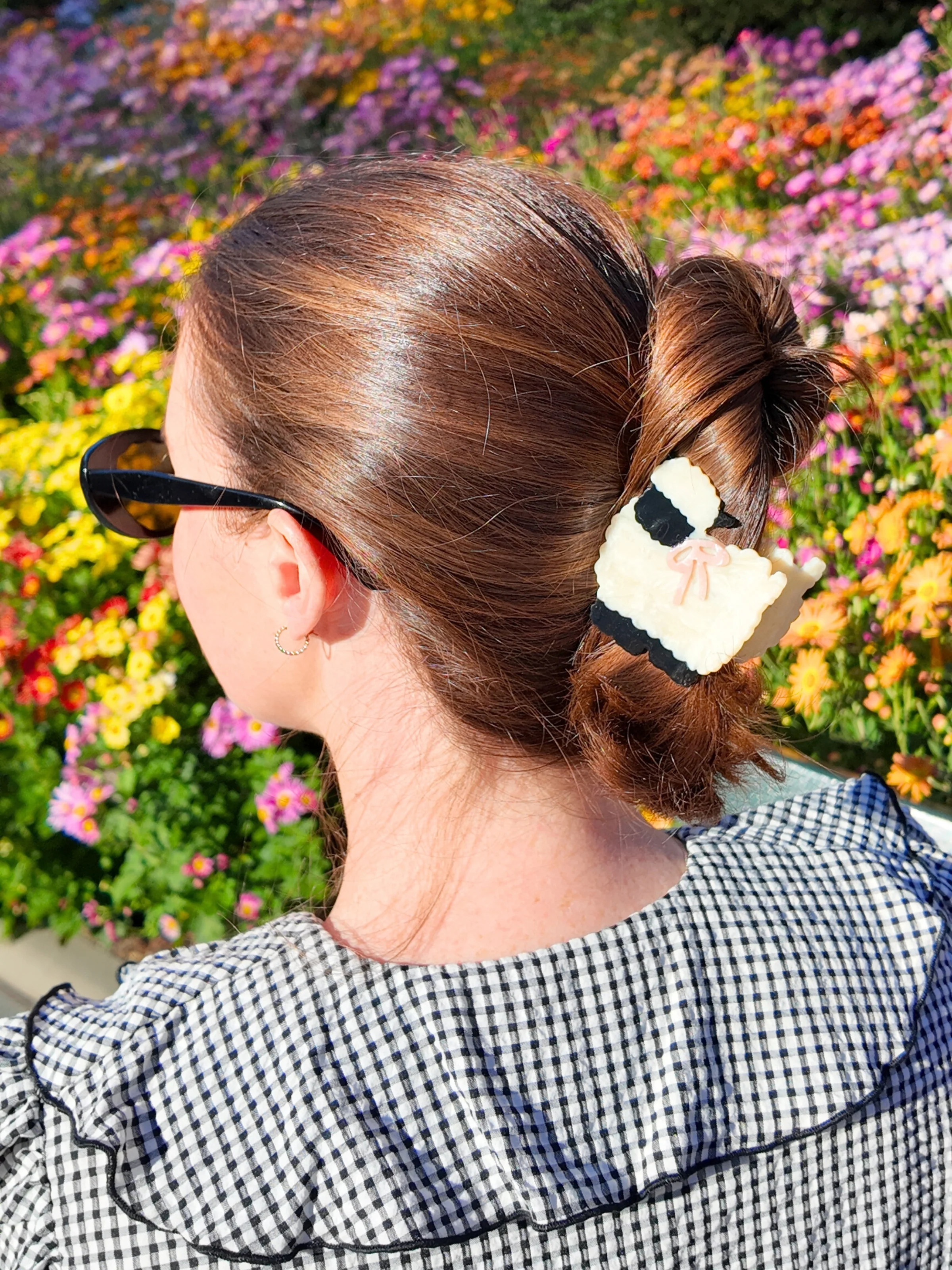 Hand-painted Sheep Claw Hair Clip | Eco-Friendly - Image 4