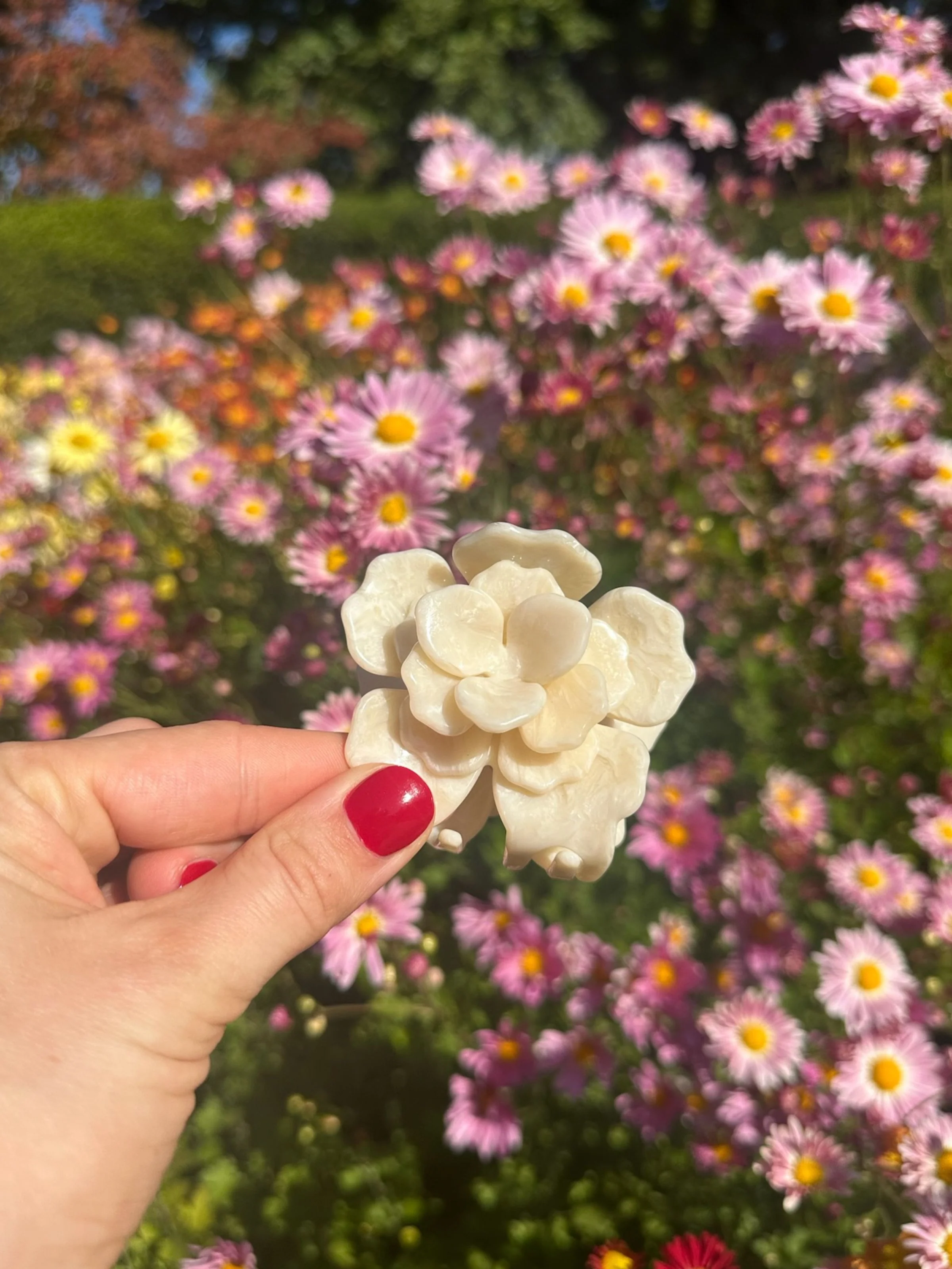 Handmade Origami Gardenia Flower Claw Hair Clip - Image 4